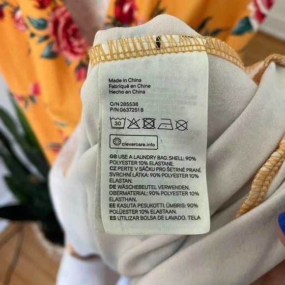 H&M Yellow Floral Wrap Dress / size 2  / mustard - Picture 3 of 4